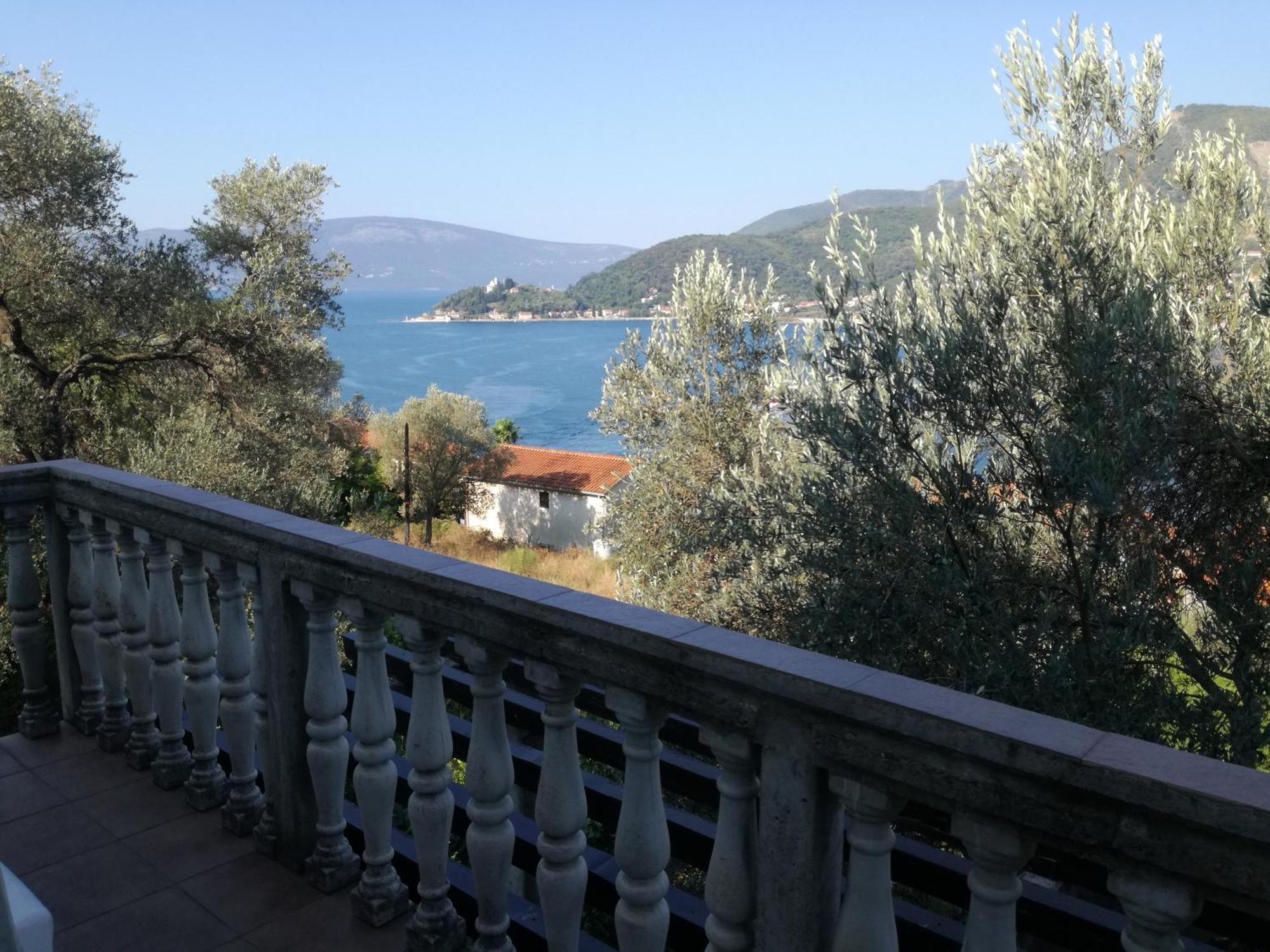 Apartman Irena Tivat Exterior photo