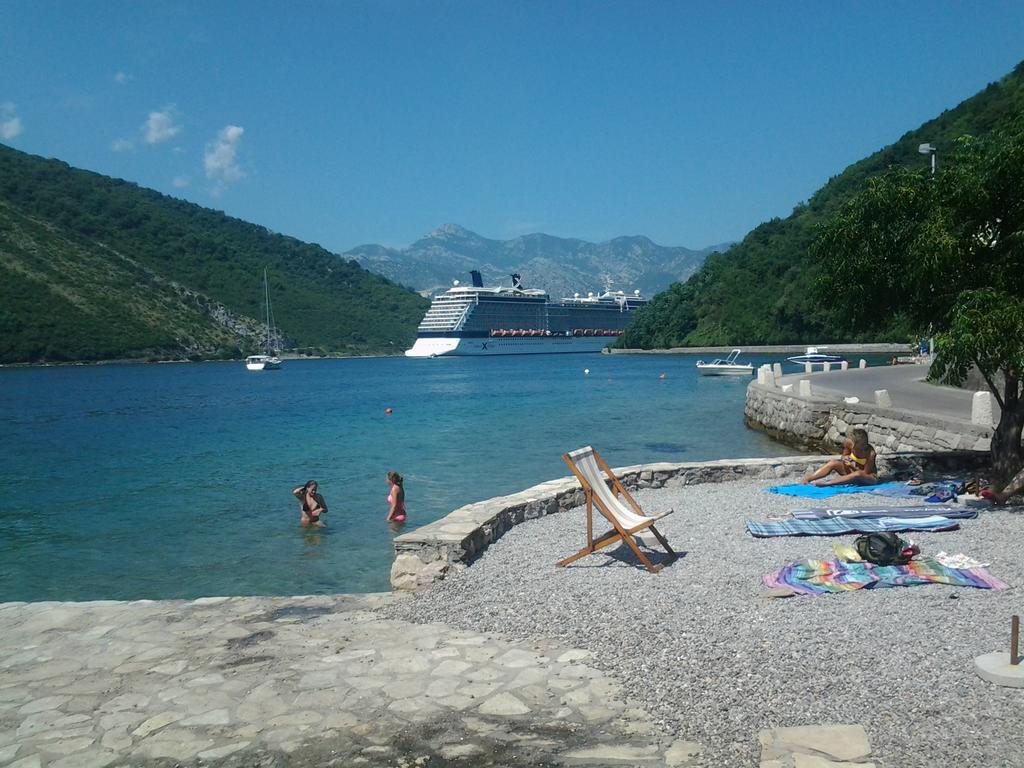 Apartman Irena Tivat Exterior photo